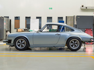 Drive Straat 1974 Porsche 911 SC Polar Silver 9114103164 - Restoration